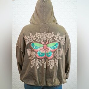 NWT Large Easel Butterfly Hoodie